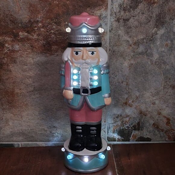 Lights Up Ceramic Nutcracker Christmas Decor Repaired Chip - Picture 3 of 13
